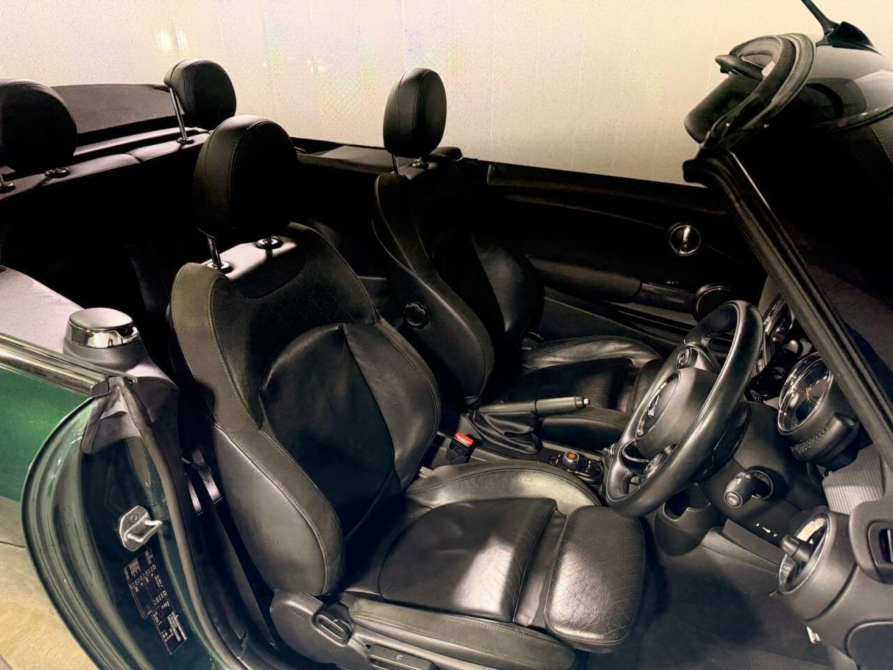 2017 MINI CONVERTIBLE 2017 MINI CONVERTIBLE