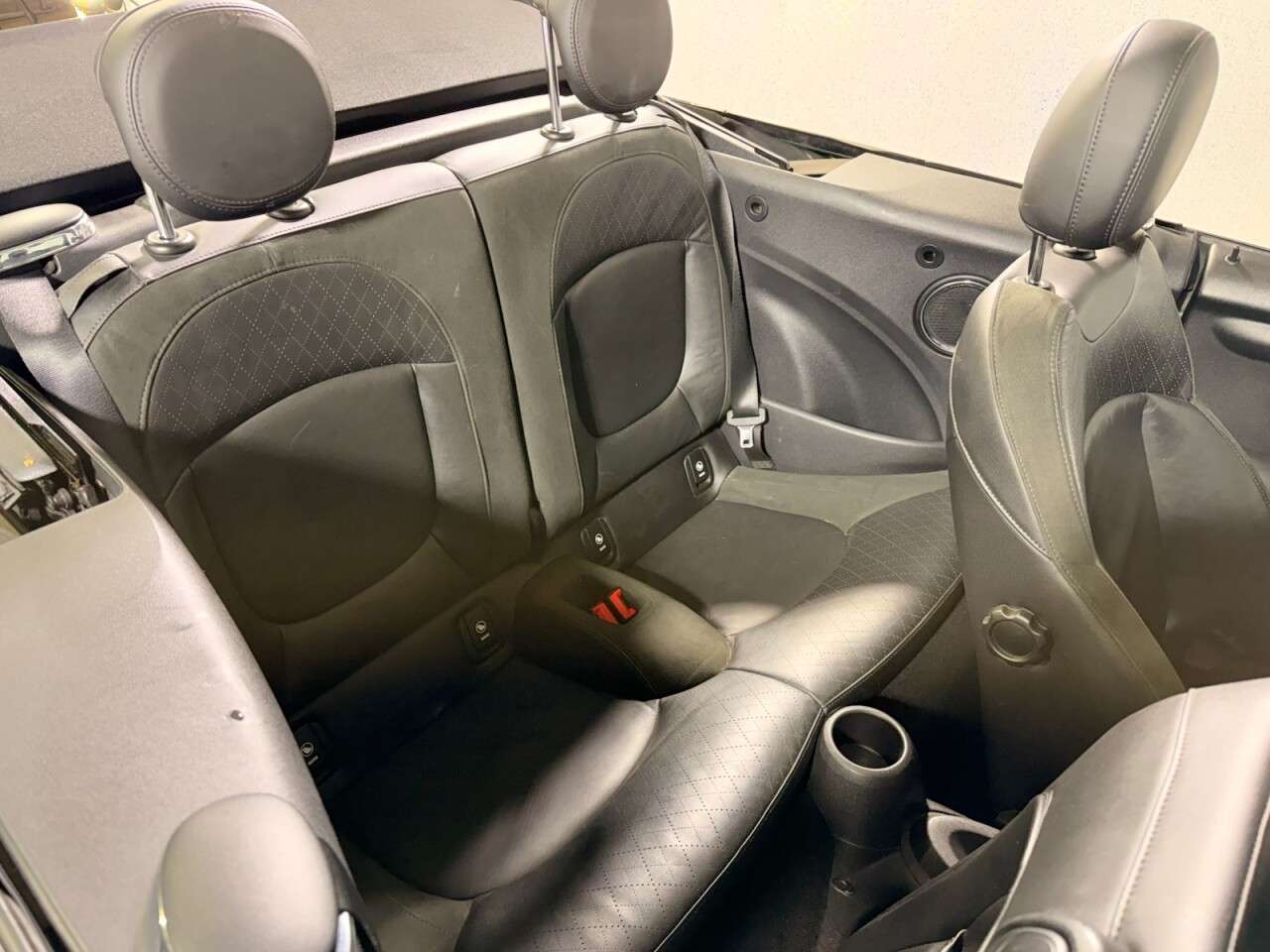 2017 MINI CONVERTIBLE 2017 MINI CONVERTIBLE