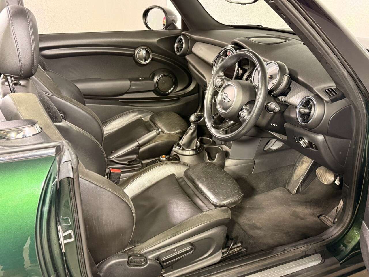 2017 MINI CONVERTIBLE 2017 MINI CONVERTIBLE