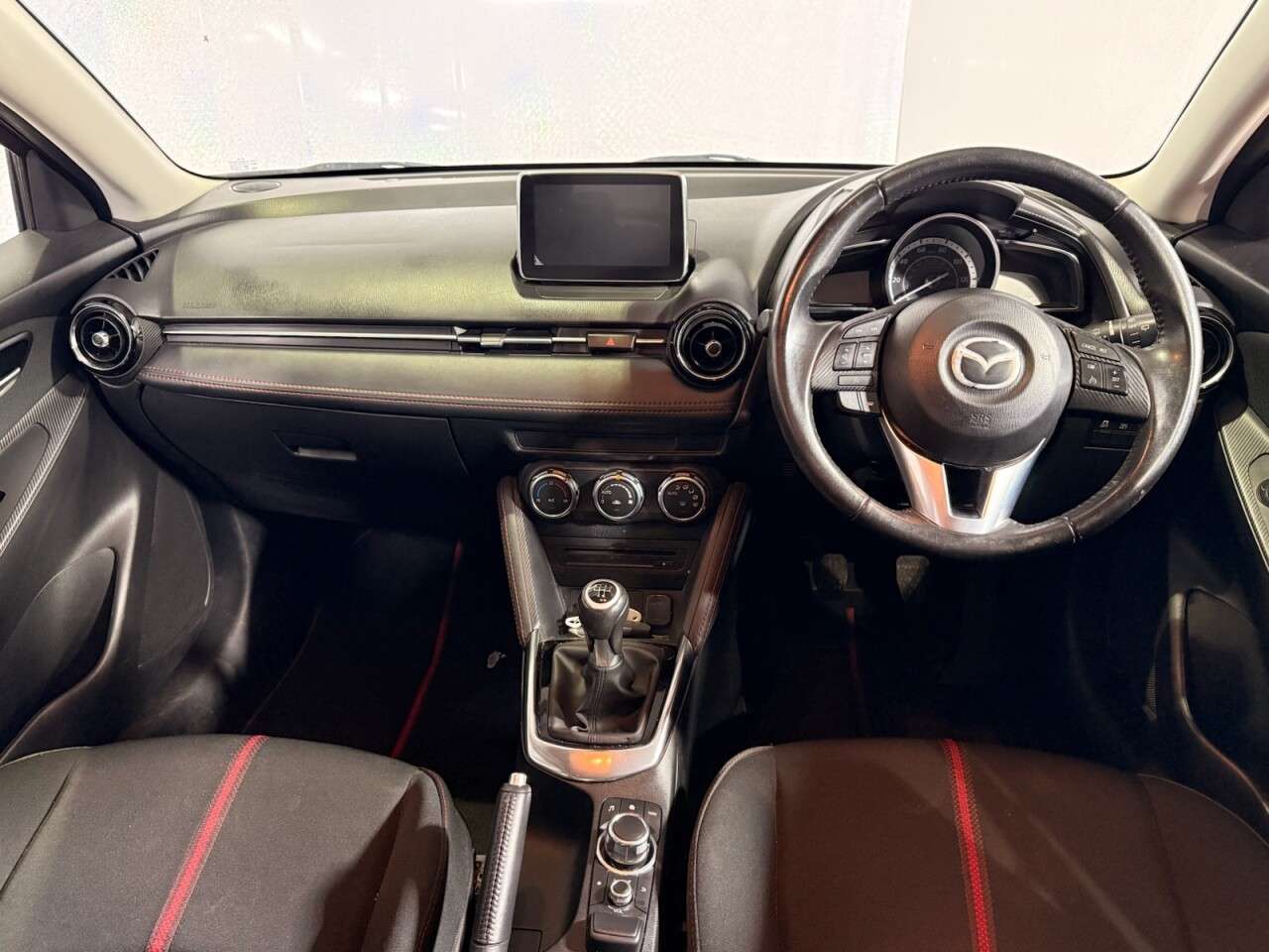 A 2016 MAZDA MAZDA2 1.5 SKYACTIV-G Sport Nav Hatchback 5dr Petrol Manual Euro 6 (s/s) (90 ps) A 2016 MAZDA MAZDA2 1.5 SKYACTIV-G Sport Nav Hatchback 5dr Petrol Manual Euro 6 (s/s) (90 ps)