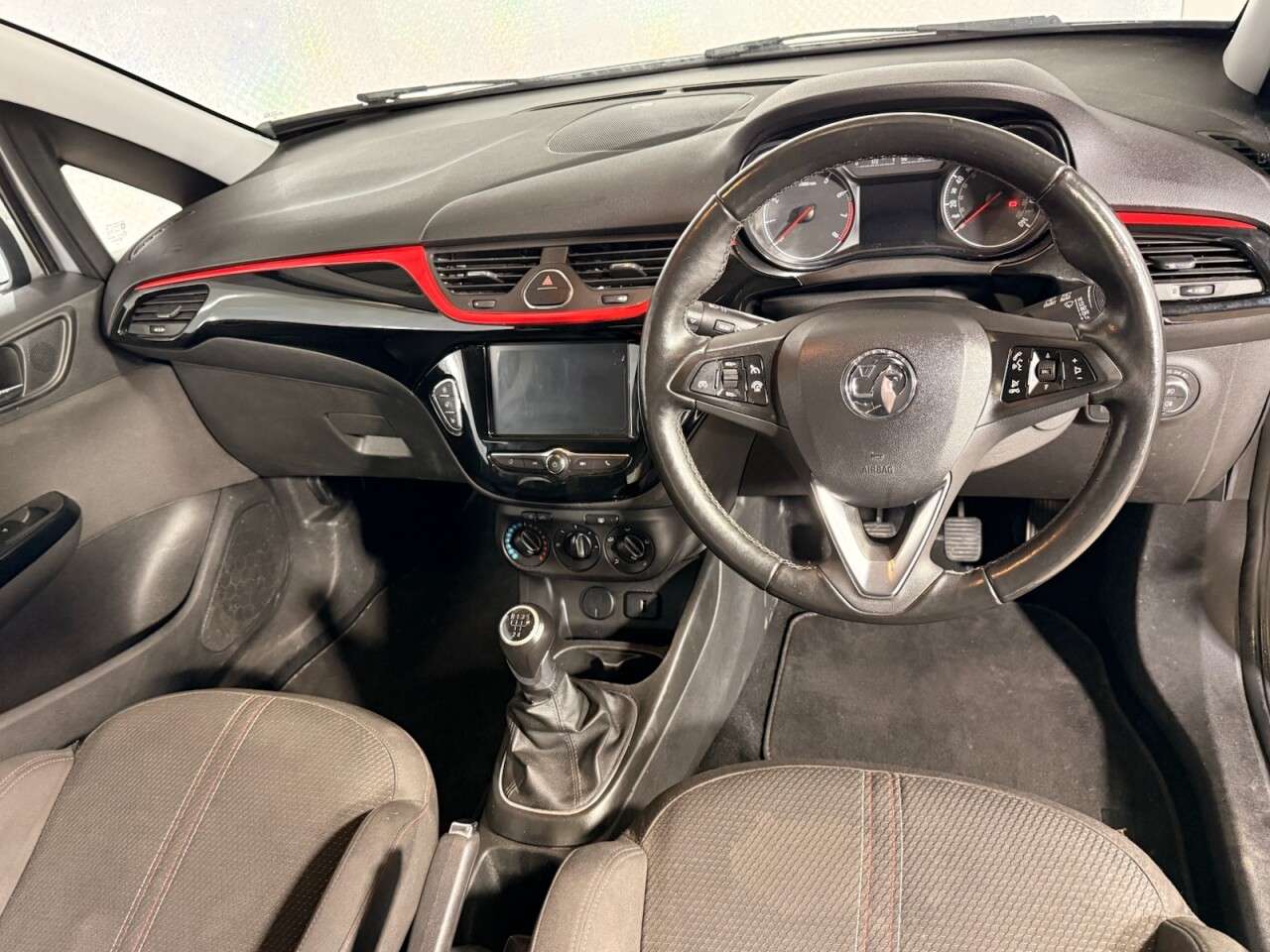 A 2019 VAUXHALL CORSA 1.4i ecoTEC Griffin Hatchback 3dr Petrol Manual Euro 6 (75 ps) A 2019 VAUXHALL CORSA 1.4i ecoTEC Griffin Hatchback 3dr Petrol Manual Euro 6 (75 ps)