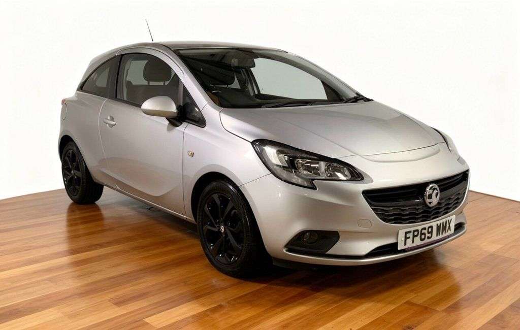 A 2019 VAUXHALL CORSA 1.4i ecoTEC Griffin Hatchback 3dr Petrol Manual Euro 6 (75 ps) A 2019 VAUXHALL CORSA 1.4i ecoTEC Griffin Hatchback 3dr Petrol Manual Euro 6 (75 ps)