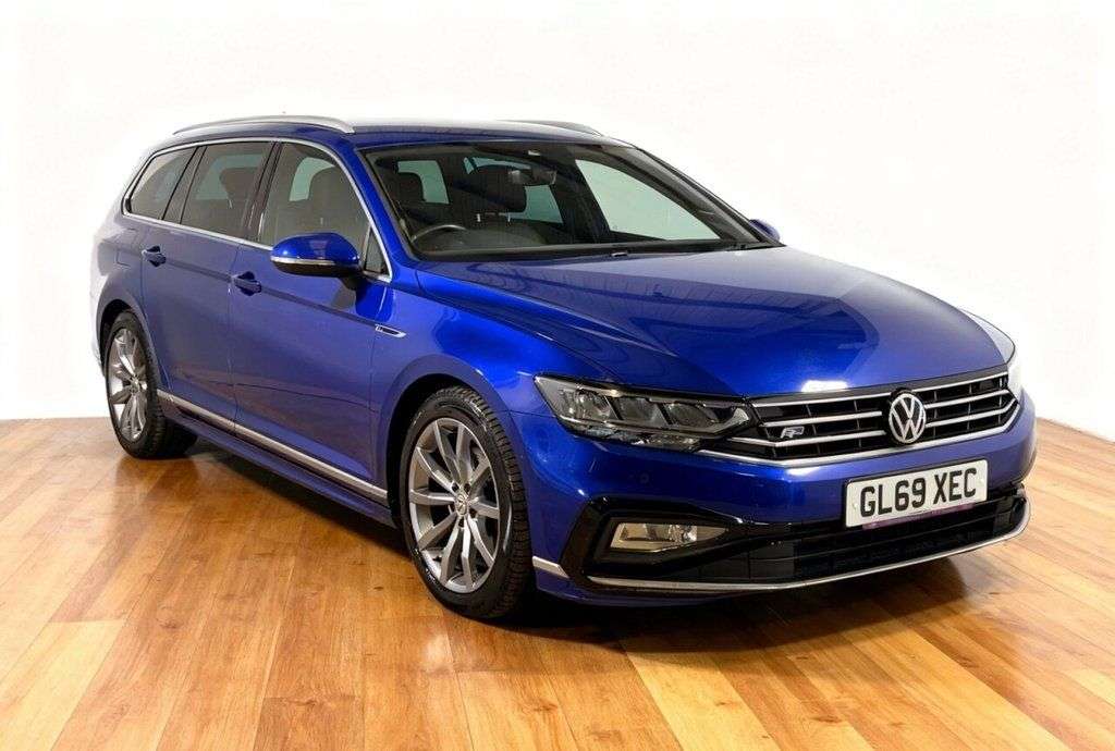 A 2020 VOLKSWAGEN PASSAT 2.0 TSI SEL Estate 5dr Petrol DSG Euro 6 (s/s) (190 ps) Finance From 9.9% A A 2020 VOLKSWAGEN PASSAT 2.0 TSI SEL Estate 5dr Petrol DSG Euro 6 (s/s) (190 ps) Finance From 9.9% A