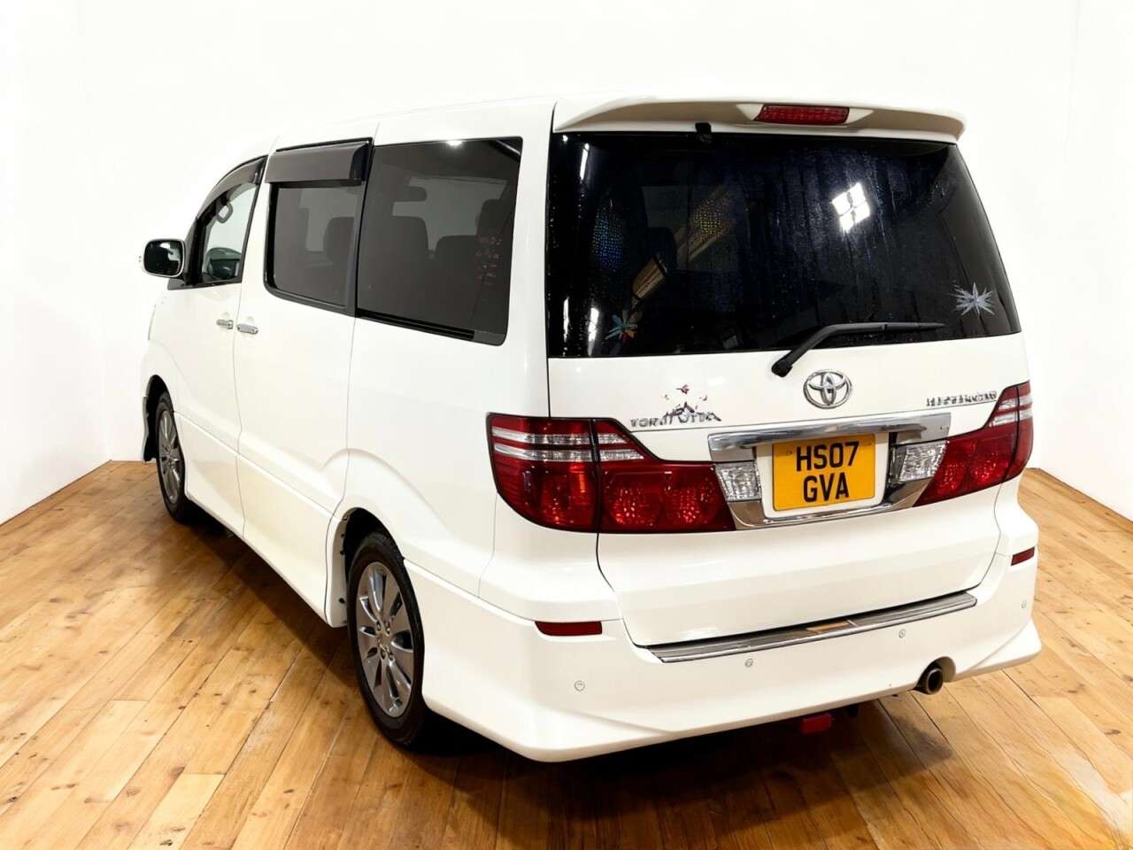 2007 TOYOTA ALPHARD CAMPERVAN 2007 TOYOTA ALPHARD CAMPERVAN