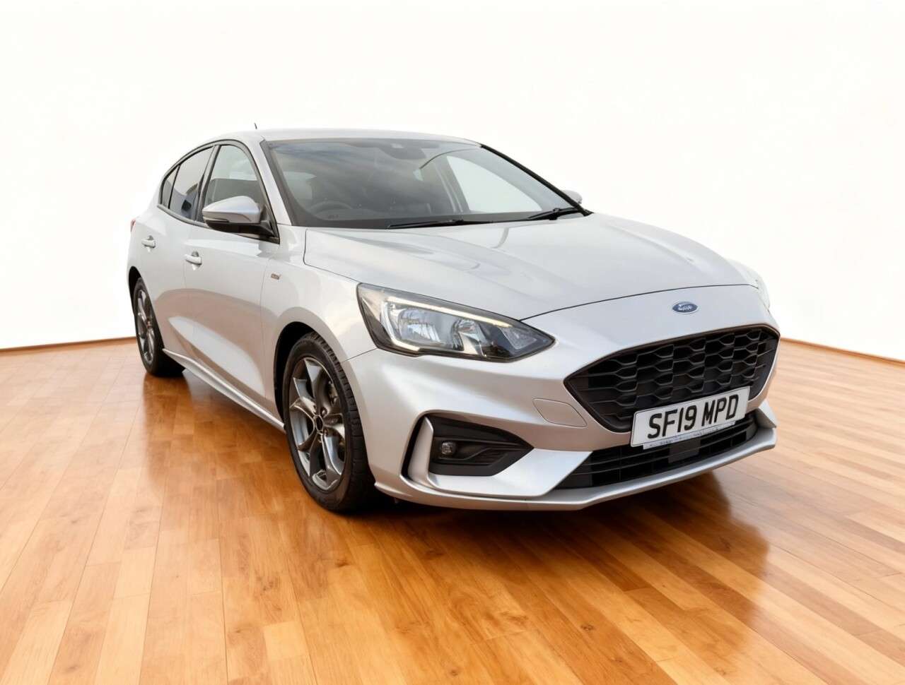 A 2019 FORD FOCUS 1.0T EcoBoost ST-Line Hatchback 5dr Petrol Manual Euro 6 (s/s) (125 ps) A 2019 FORD FOCUS 1.0T EcoBoost ST-Line Hatchback 5dr Petrol Manual Euro 6 (s/s) (125 ps)