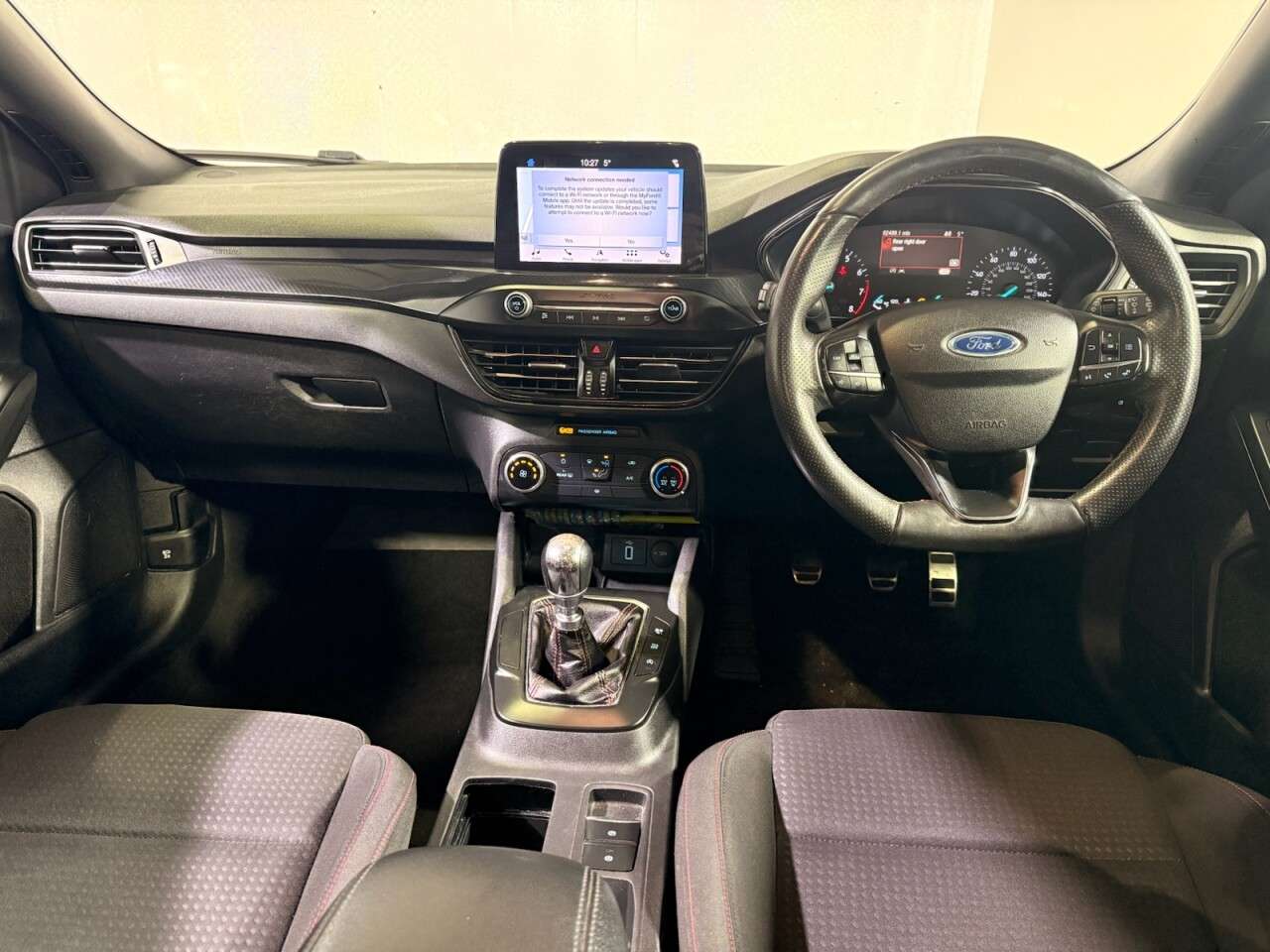 A 2019 FORD FOCUS 1.0T EcoBoost ST-Line Hatchback 5dr Petrol Manual Euro 6 (s/s) (125 ps) A 2019 FORD FOCUS 1.0T EcoBoost ST-Line Hatchback 5dr Petrol Manual Euro 6 (s/s) (125 ps)