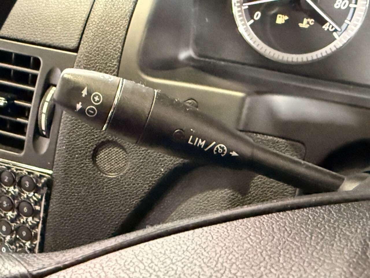 2009 MERCEDES-BENZ C-CLASS 2009 MERCEDES-BENZ C-CLASS