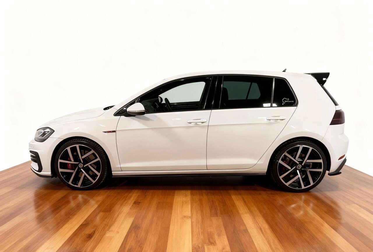 2020 VOLKSWAGEN GOLF 2020 VOLKSWAGEN GOLF