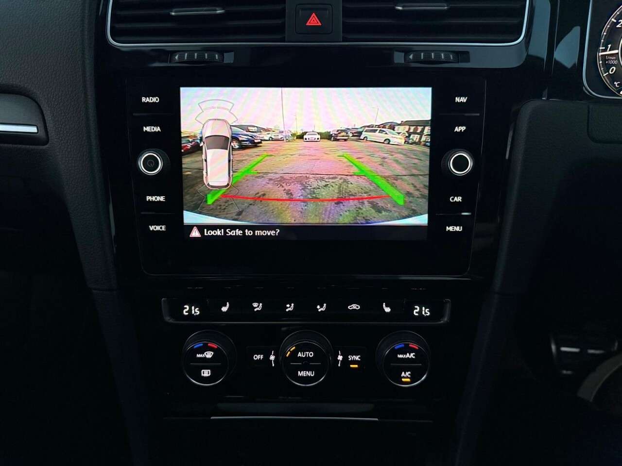 2020 VOLKSWAGEN GOLF 2020 VOLKSWAGEN GOLF