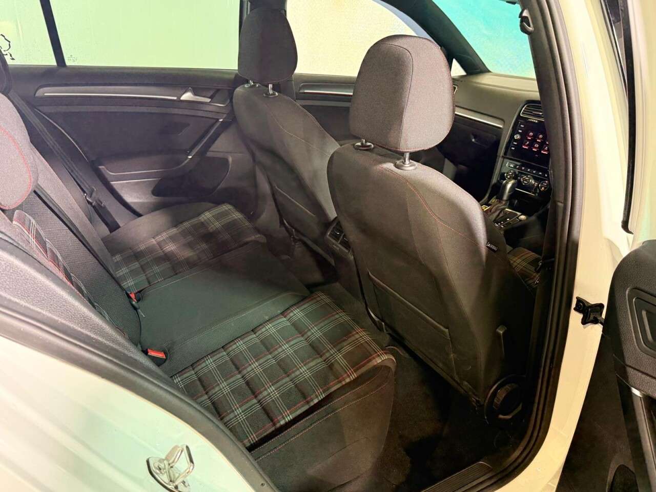 2020 VOLKSWAGEN GOLF 2020 VOLKSWAGEN GOLF