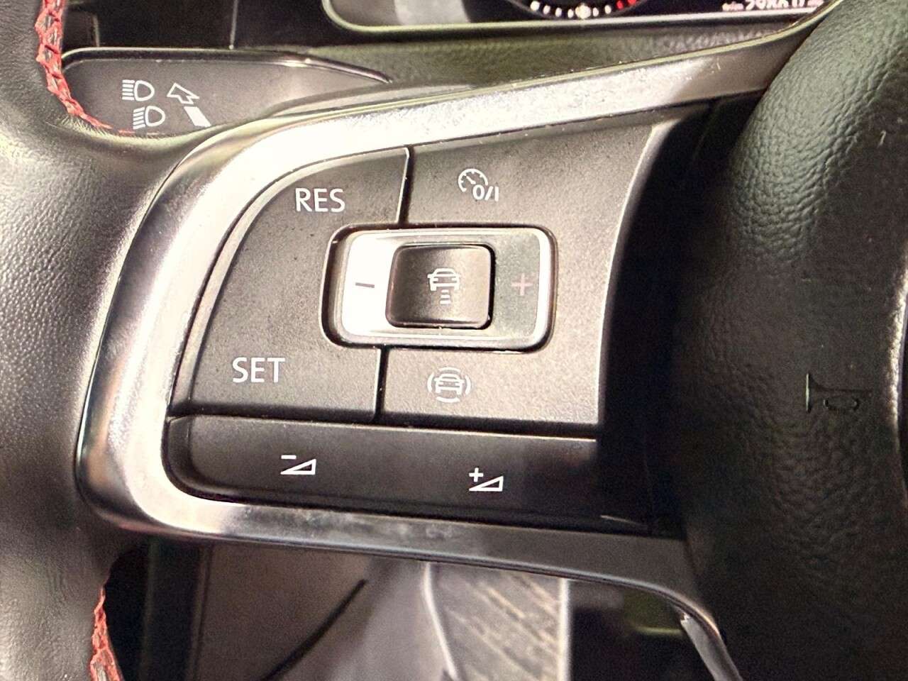 2020 VOLKSWAGEN GOLF 2020 VOLKSWAGEN GOLF