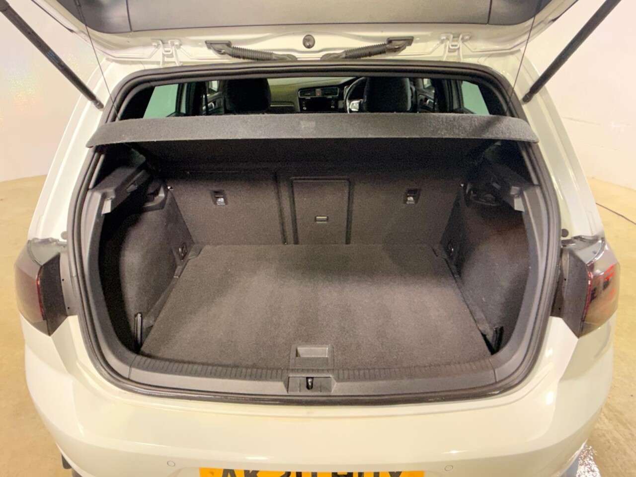 2020 VOLKSWAGEN GOLF 2020 VOLKSWAGEN GOLF