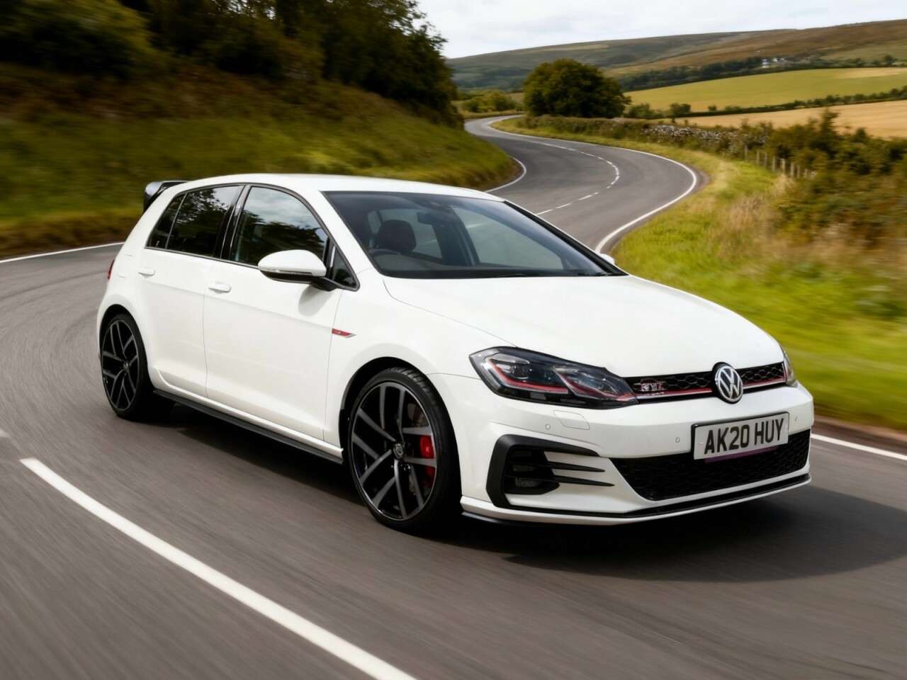 A 2020 VOLKSWAGEN GOLF 2.0 TSI GPF GTI Performance Hatchback 5dr Petrol DSG Euro 6 (s/s) (245 ps) A 2020 VOLKSWAGEN GOLF 2.0 TSI GPF GTI Performance Hatchback 5dr Petrol DSG Euro 6 (s/s) (245 ps)