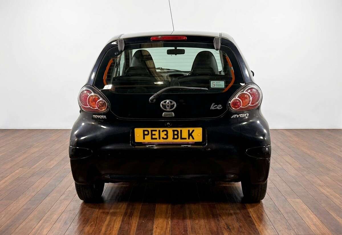 2013 TOYOTA AYGO 2013 TOYOTA AYGO