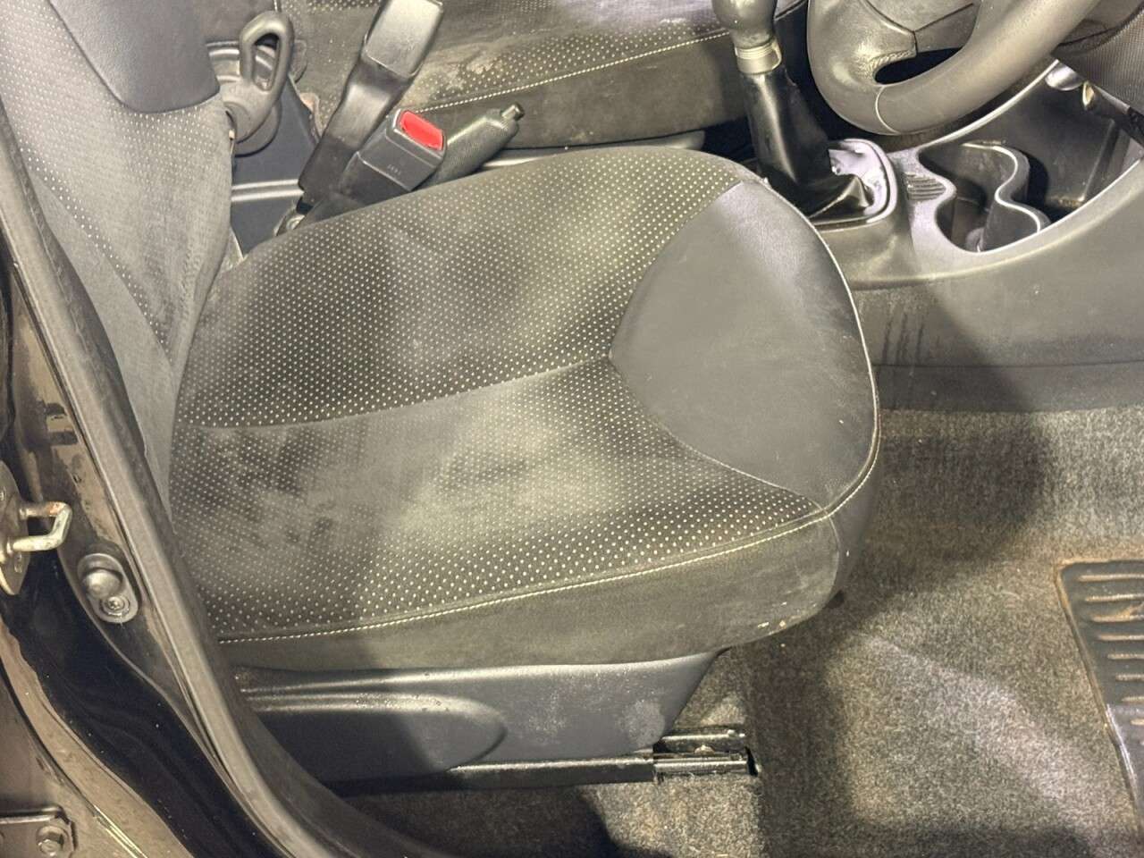 2013 TOYOTA AYGO 2013 TOYOTA AYGO