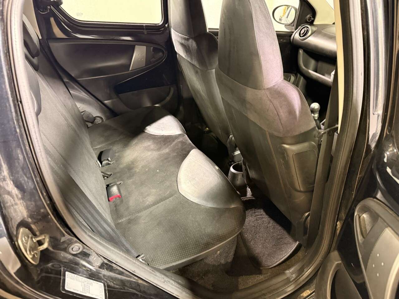 2013 TOYOTA AYGO 2013 TOYOTA AYGO