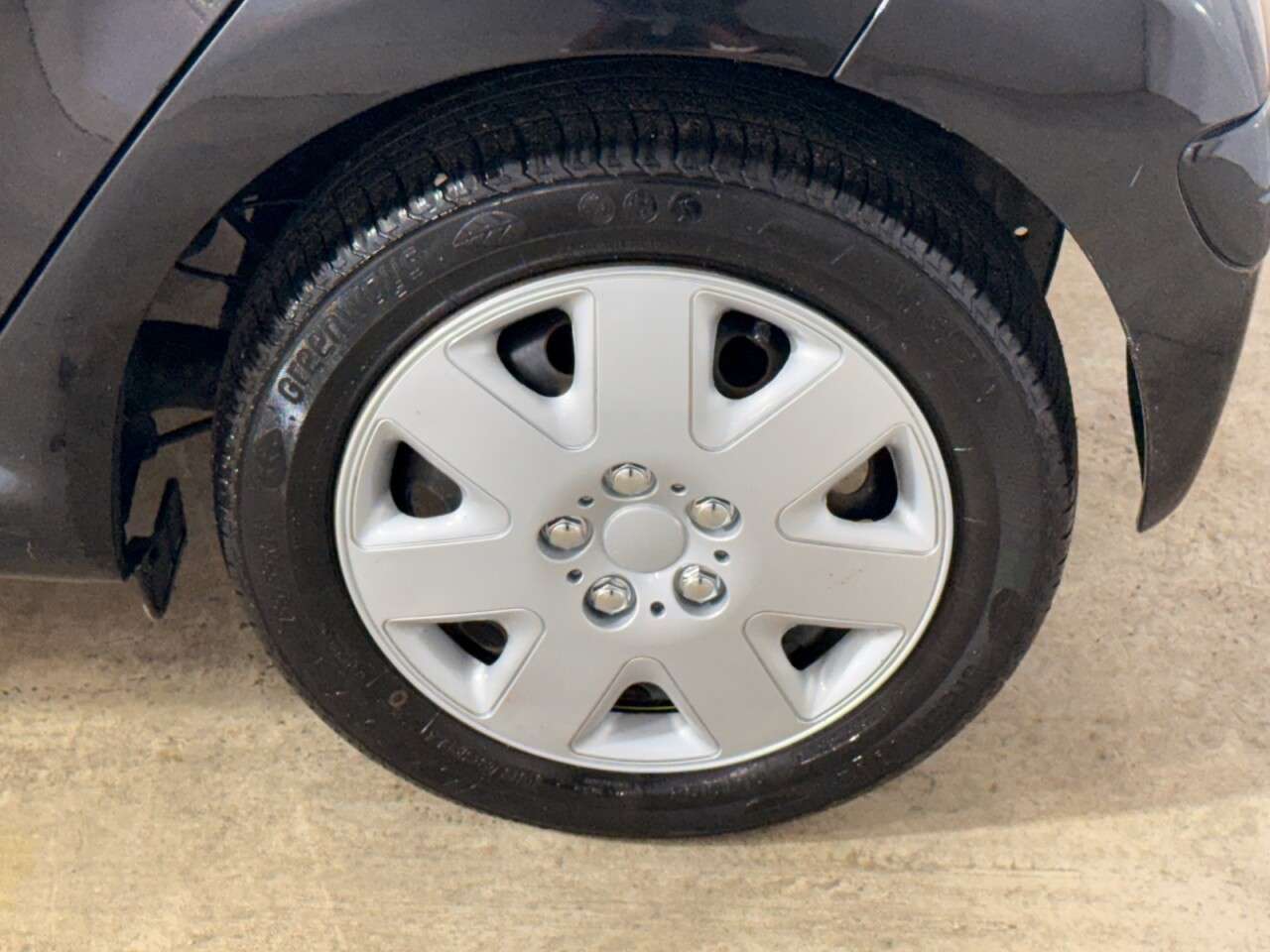 2013 TOYOTA AYGO 2013 TOYOTA AYGO