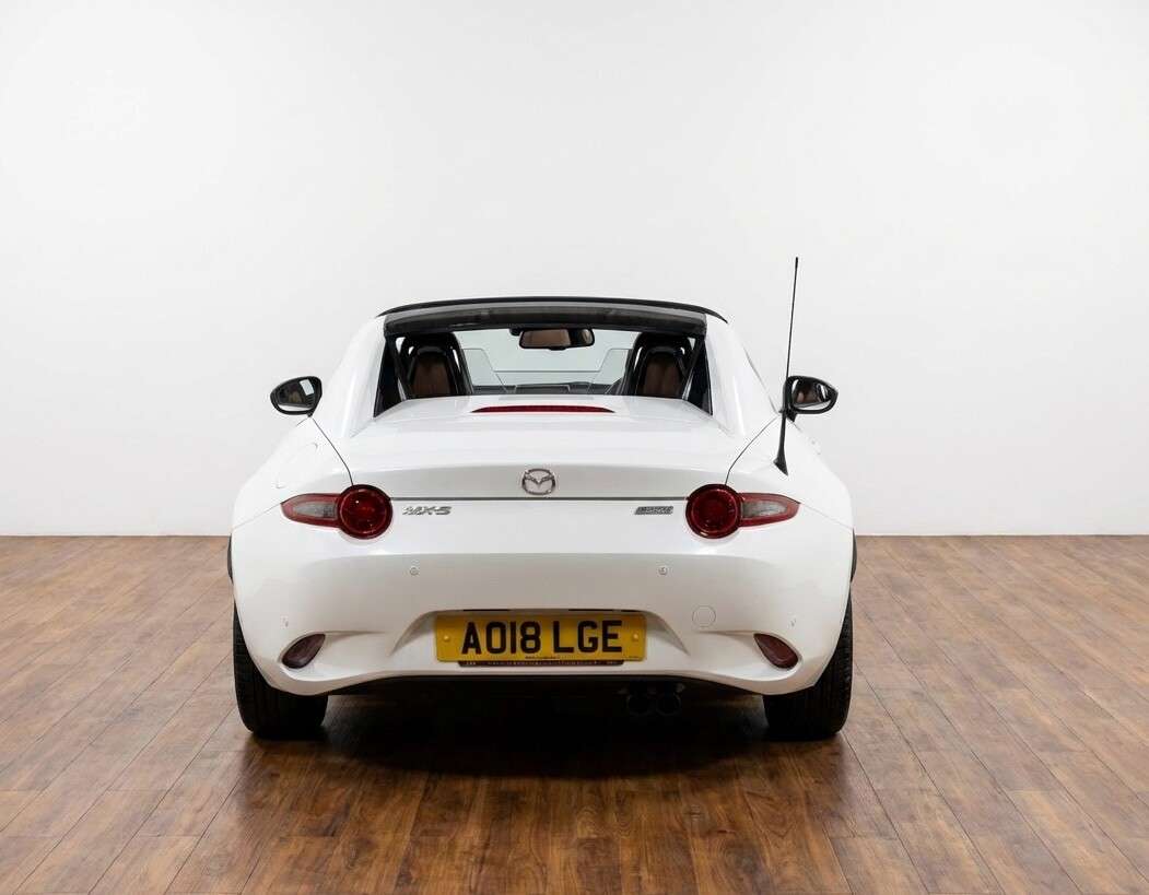 2018 MAZDA MX-5 RF 2018 MAZDA MX-5 RF