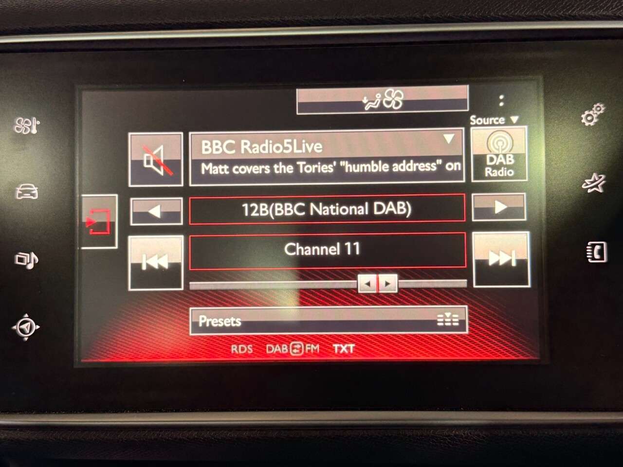 2017 PEUGEOT 308 2017 PEUGEOT 308