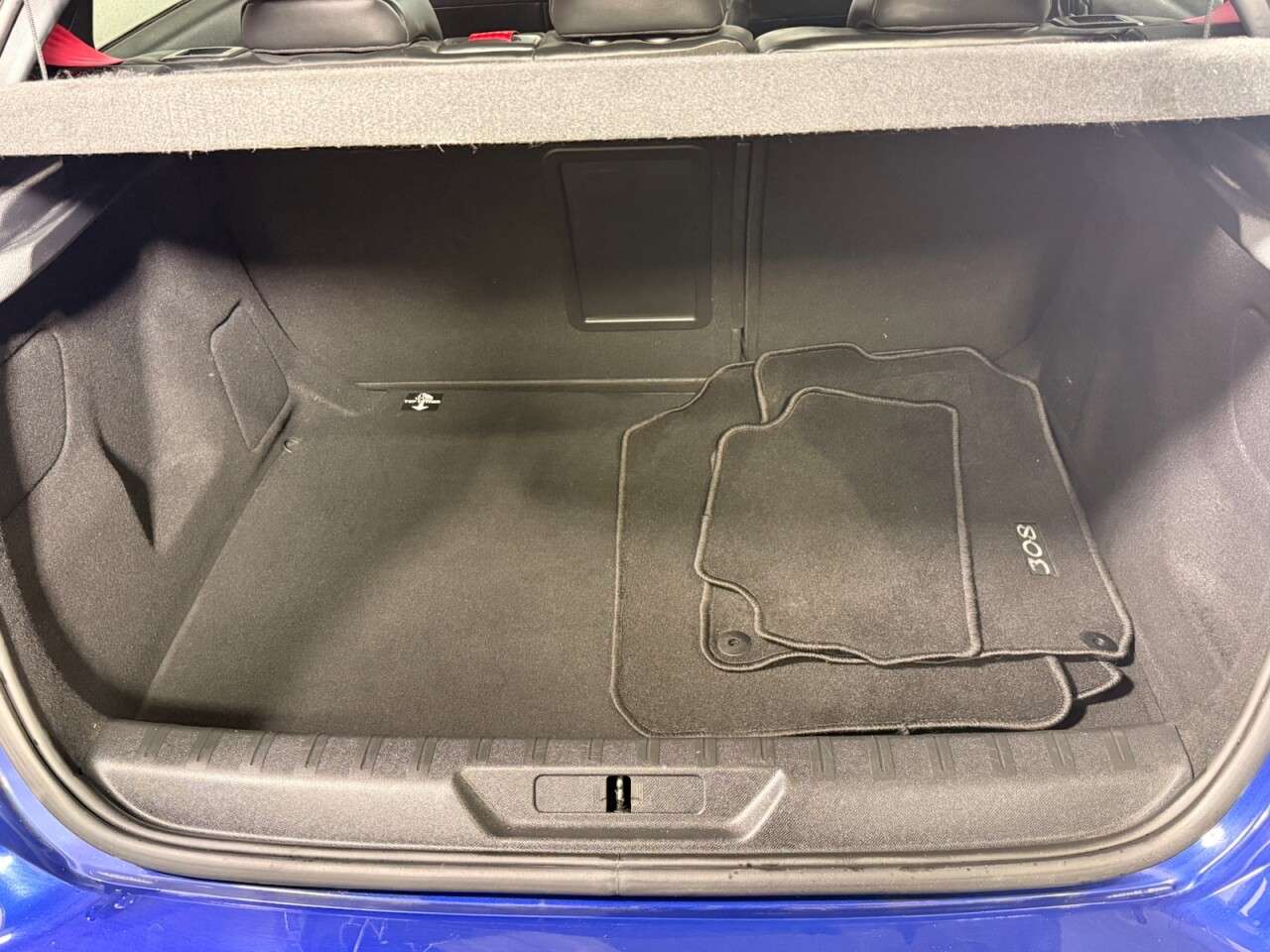 2017 PEUGEOT 308 2017 PEUGEOT 308