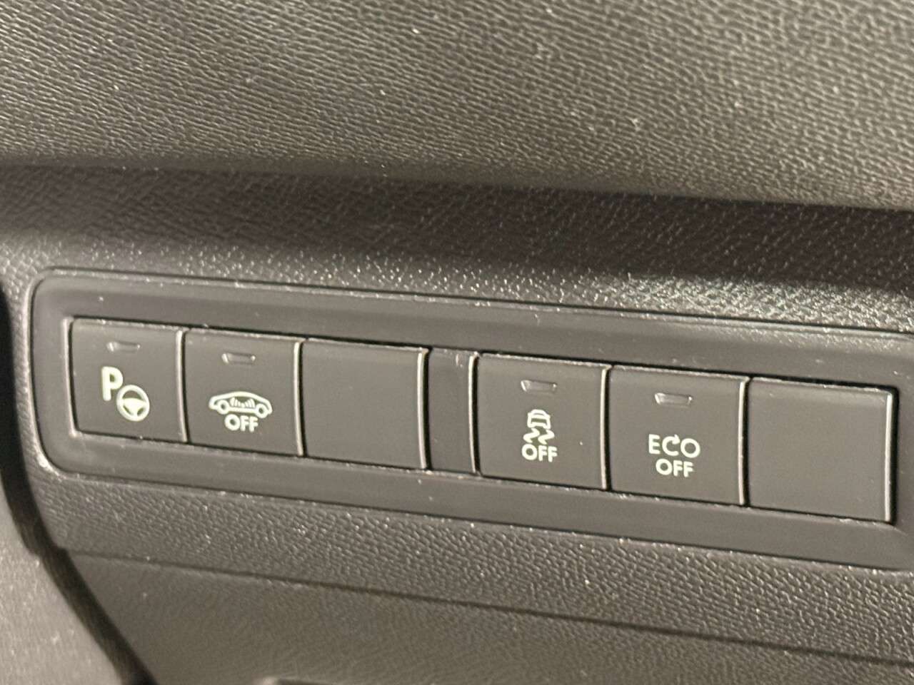 2017 PEUGEOT 308 2017 PEUGEOT 308