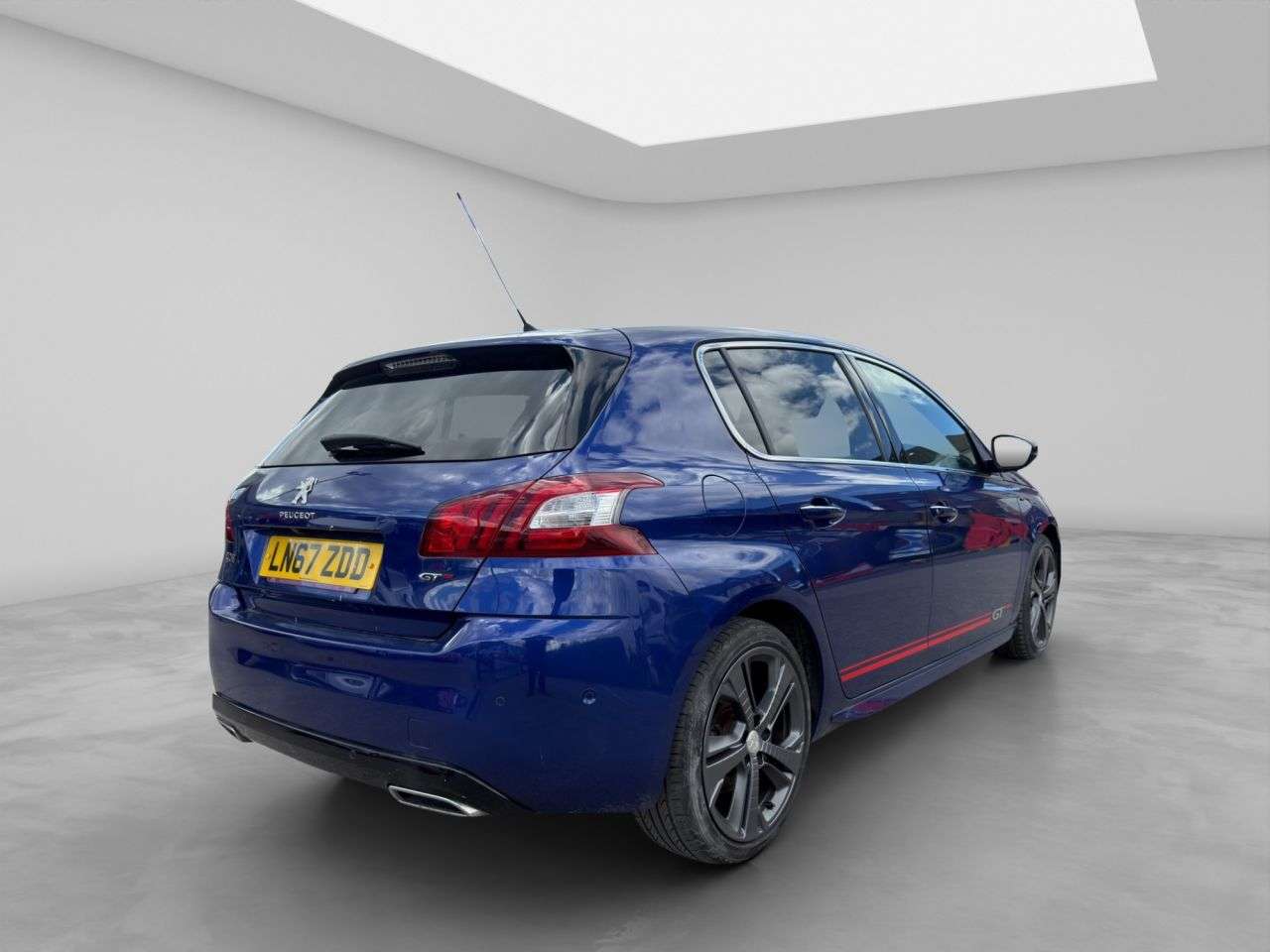 2017 PEUGEOT 308 2017 PEUGEOT 308