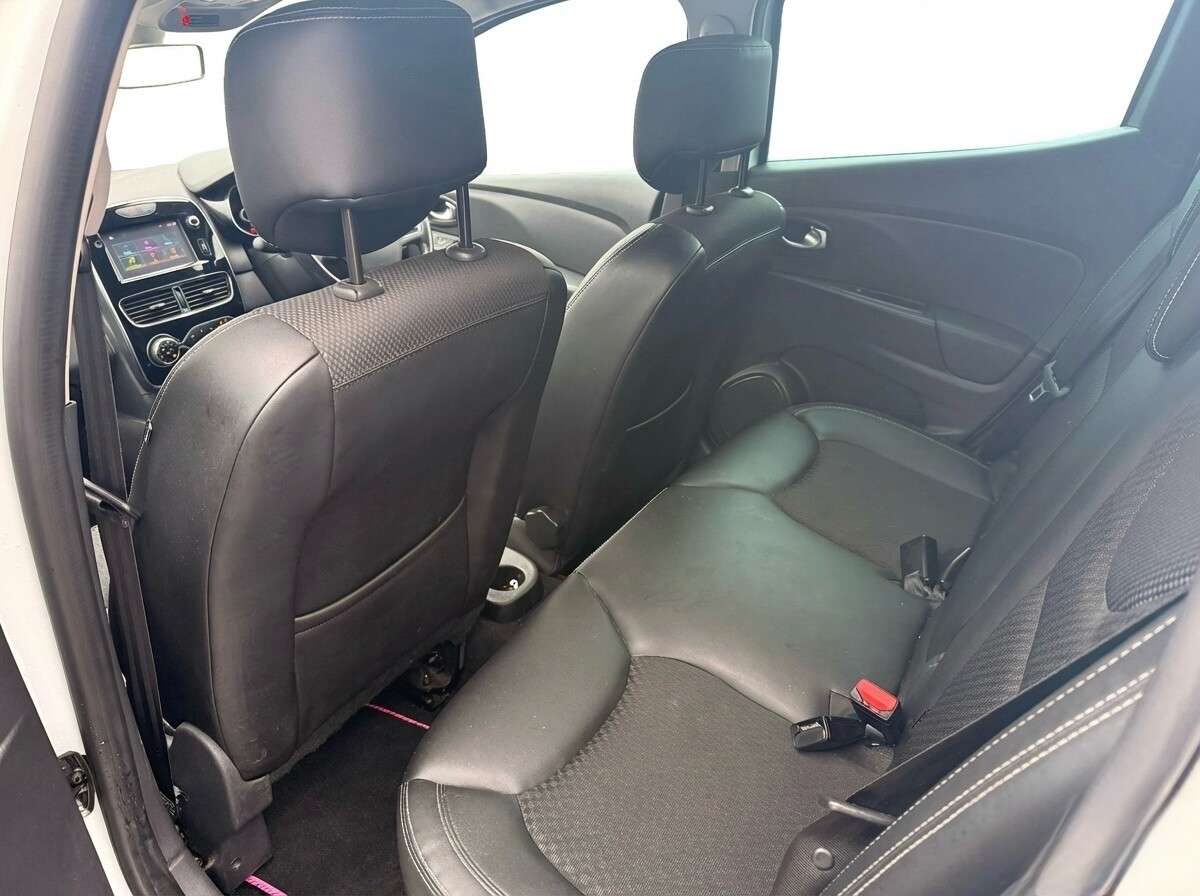 2018 RENAULT CLIO 2018 RENAULT CLIO