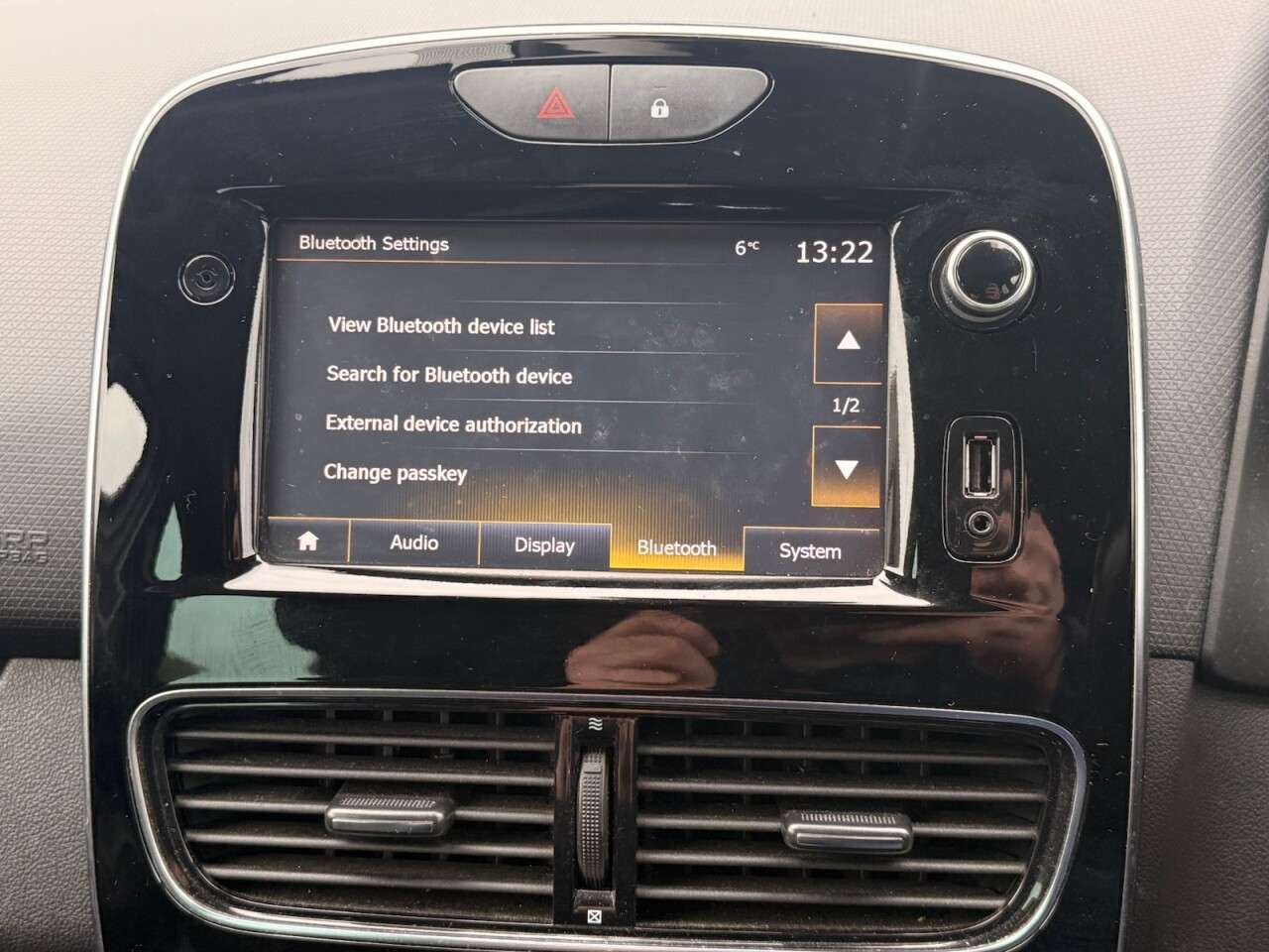 2018 RENAULT CLIO 2018 RENAULT CLIO