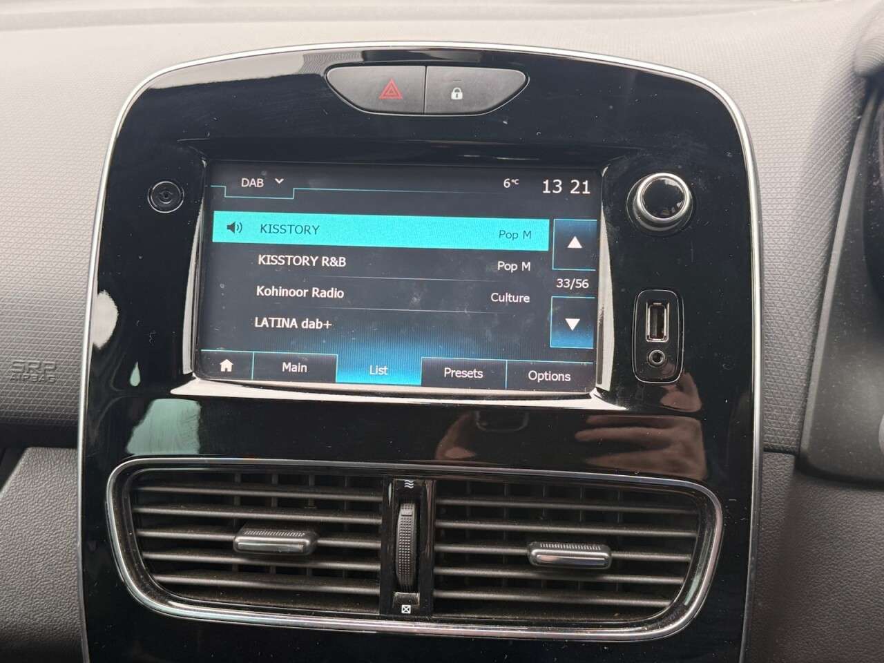 2018 RENAULT CLIO 2018 RENAULT CLIO