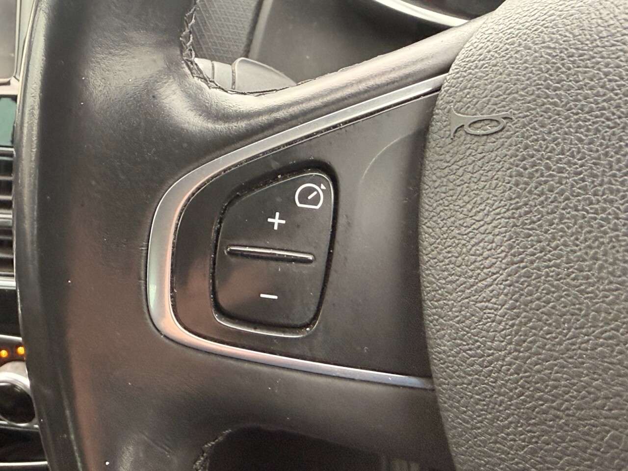 2018 RENAULT CLIO 2018 RENAULT CLIO