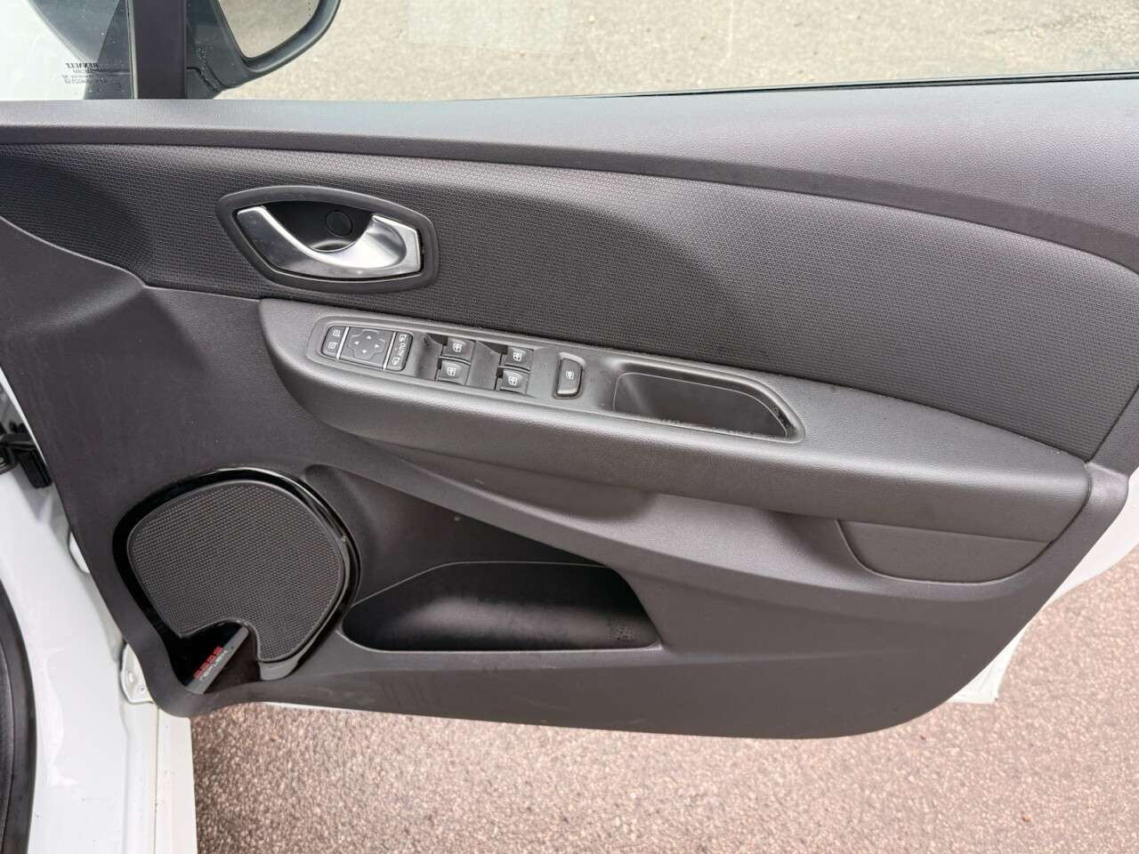 2018 RENAULT CLIO 2018 RENAULT CLIO