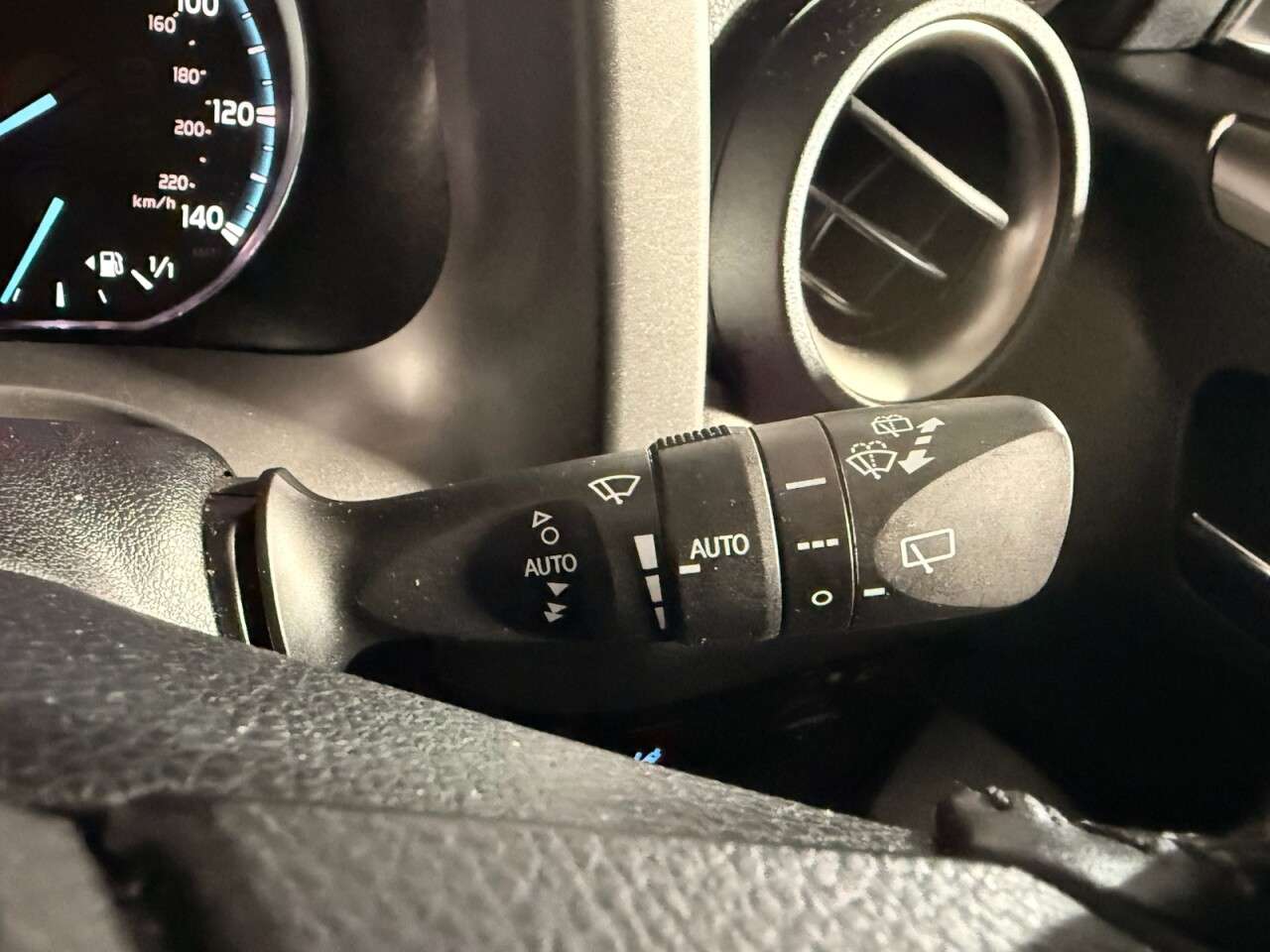 2017 TOYOTA RAV4 2017 TOYOTA RAV4