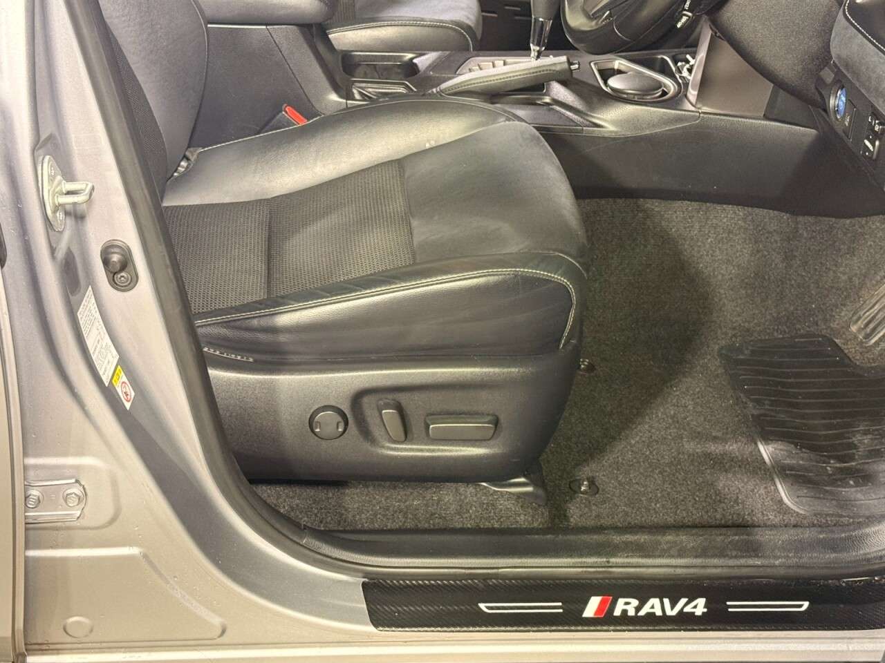 2017 TOYOTA RAV4 2017 TOYOTA RAV4