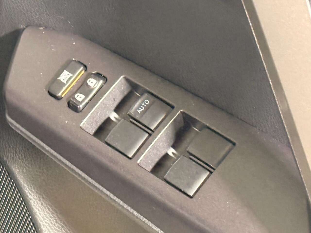 2017 TOYOTA RAV4 2017 TOYOTA RAV4