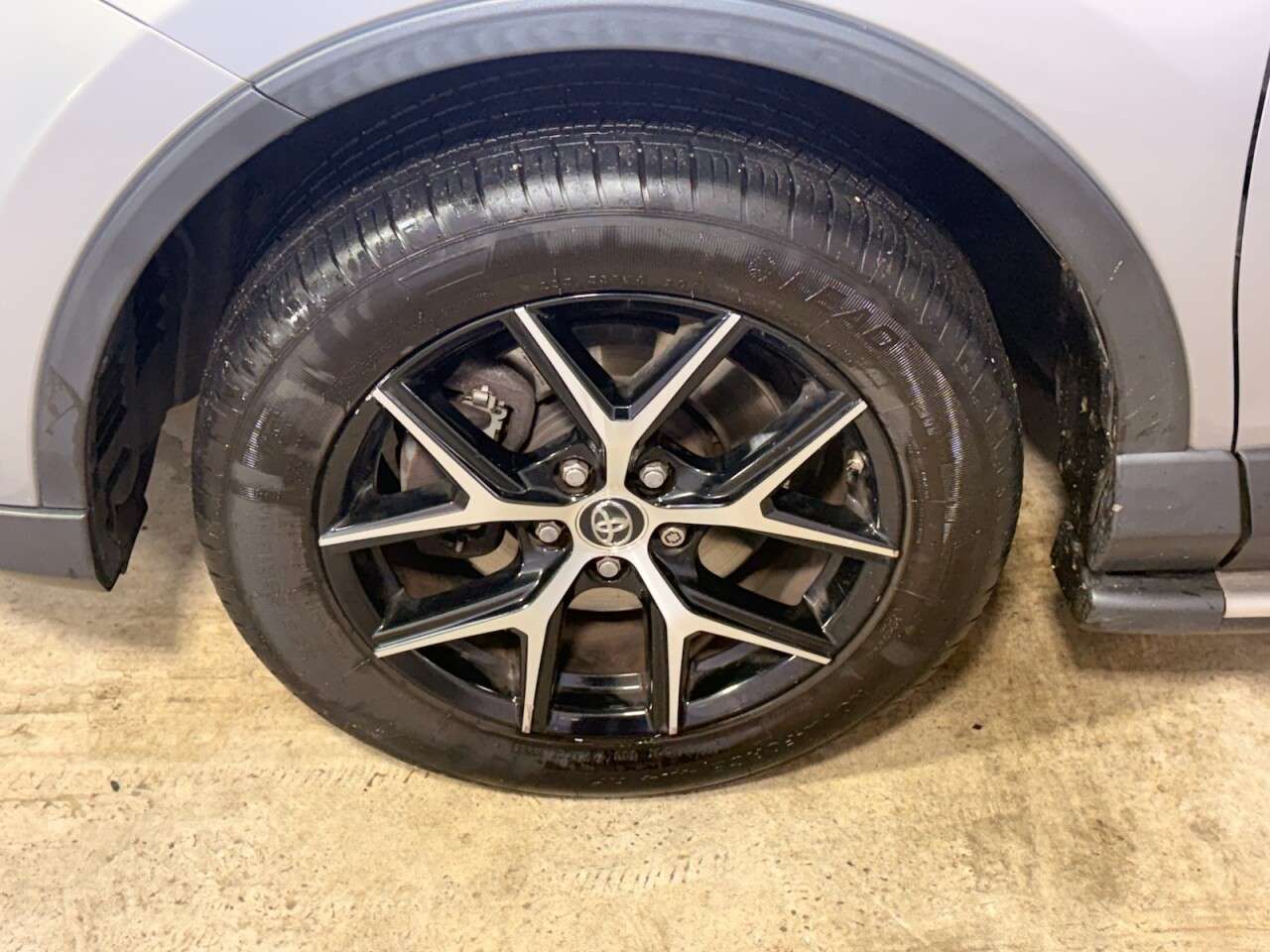 2017 TOYOTA RAV4 2017 TOYOTA RAV4