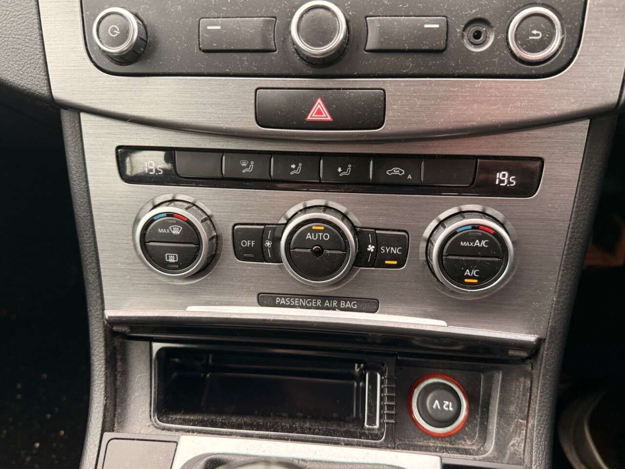 0 VOLKSWAGEN PASSAT 0 VOLKSWAGEN PASSAT