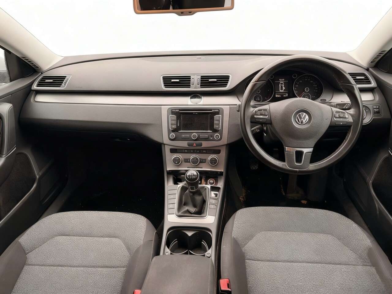 A 0 VOLKSWAGEN PASSAT 2.0 TDI BlueMotion Tech Highline Estate 5dr Diesel Manual Euro 5 (s/s) (140 A 0 VOLKSWAGEN PASSAT 2.0 TDI BlueMotion Tech Highline Estate 5dr Diesel Manual Euro 5 (s/s) (140