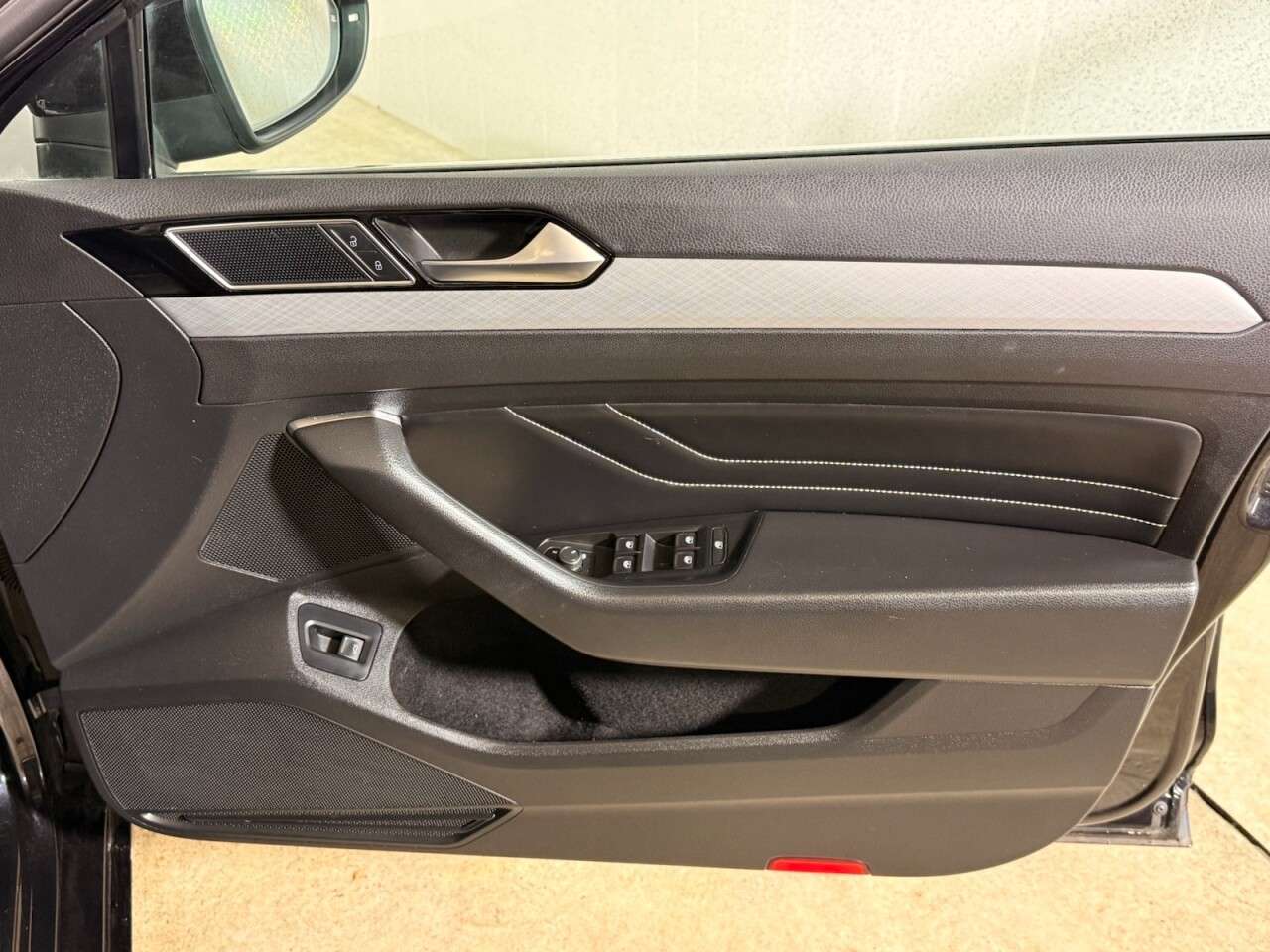 0 VOLKSWAGEN PASSAT 0 VOLKSWAGEN PASSAT