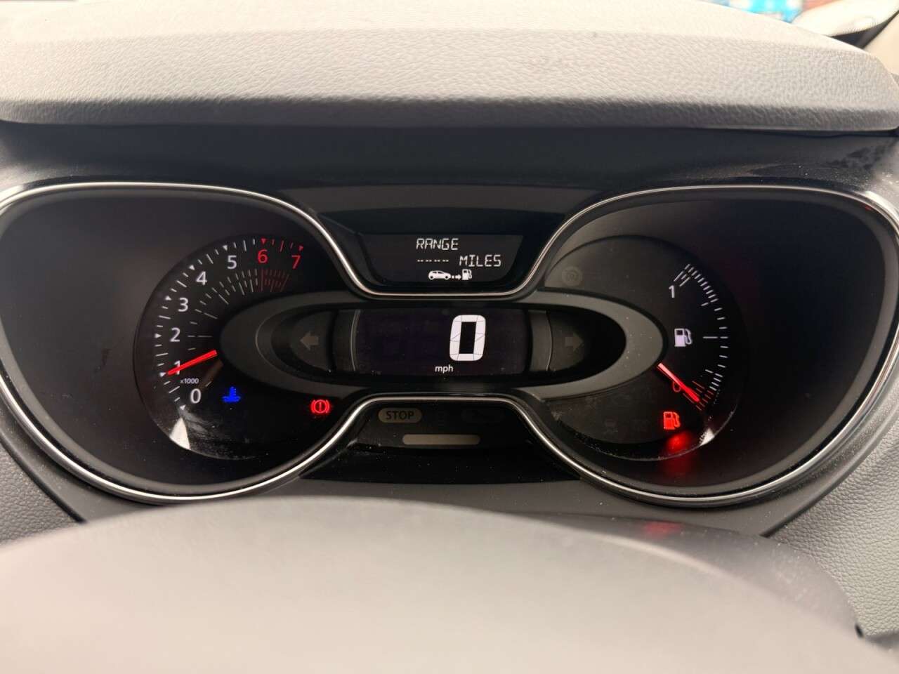 2017 RENAULT CAPTUR 2017 RENAULT CAPTUR