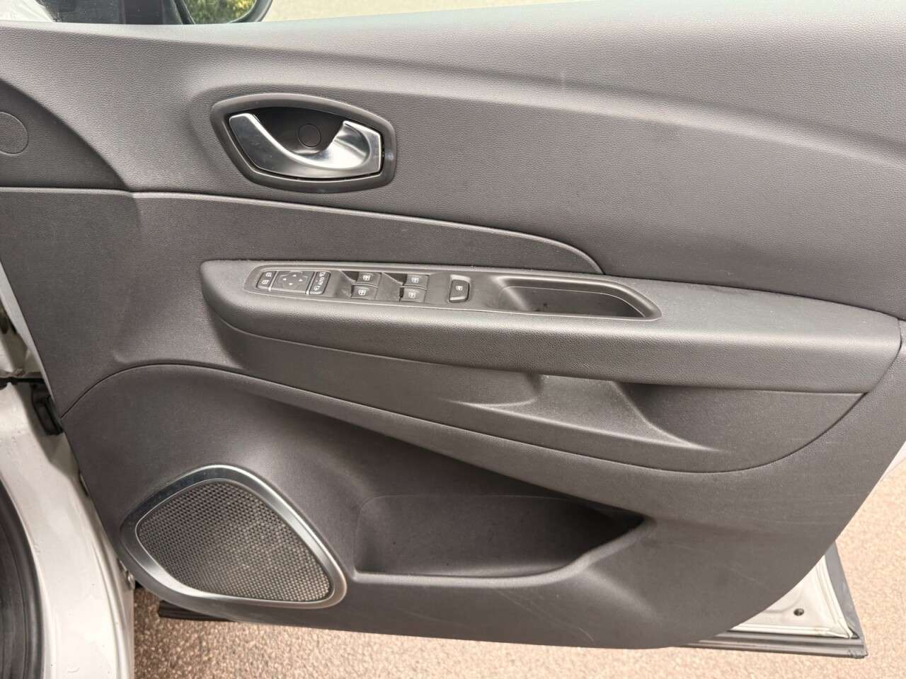 2017 RENAULT CAPTUR 2017 RENAULT CAPTUR