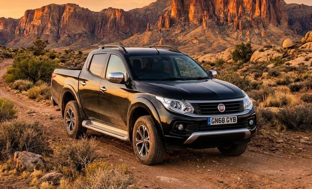 A 2018 FIAT FULLBACK 2.4D LX Pickup Double Cab 4dr Diesel Manual 4WD Euro 6 (Euro 6) (180 ps) A 2018 FIAT FULLBACK 2.4D LX Pickup Double Cab 4dr Diesel Manual 4WD Euro 6 (Euro 6) (180 ps)