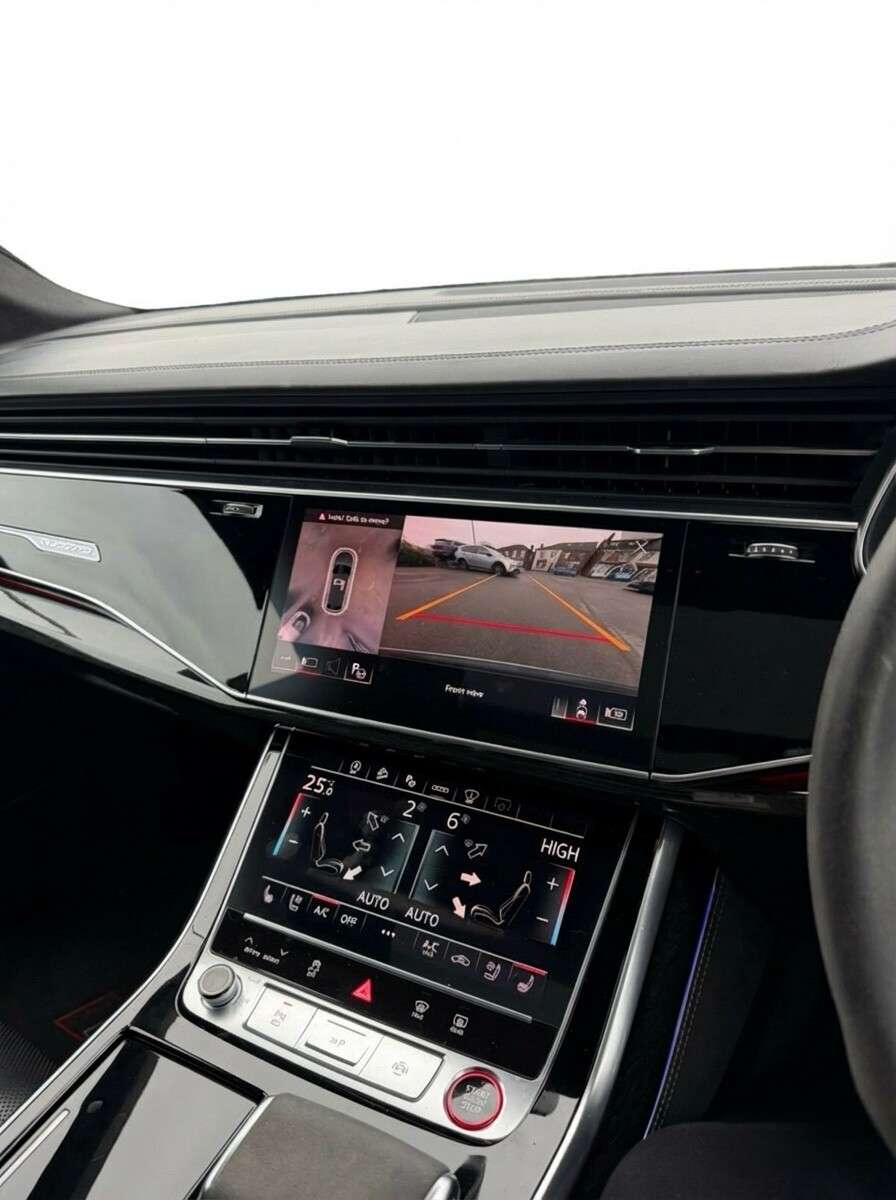 2020 AUDI RSQ8 2020 AUDI RSQ8