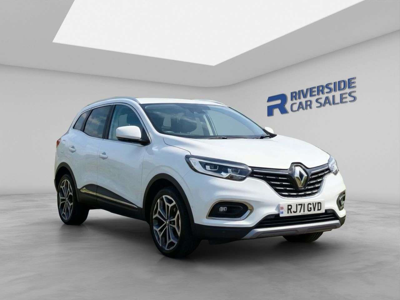 A 2022 RENAULT KADJAR 1.3 TCe GT Line SUV 5dr Petrol Manual Euro 6 (s/s) (140 ps) 2 Keys A 2022 RENAULT KADJAR 1.3 TCe GT Line SUV 5dr Petrol Manual Euro 6 (s/s) (140 ps) 2 Keys