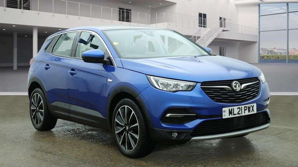 A 2021 VAUXHALL GRANDLAND X 1.2 Turbo Elite Nav SUV 5dr Petrol Manual 6Spd Euro 6 (s/s) (130 ps) A 2021 VAUXHALL GRANDLAND X 1.2 Turbo Elite Nav SUV 5dr Petrol Manual 6Spd Euro 6 (s/s) (130 ps)