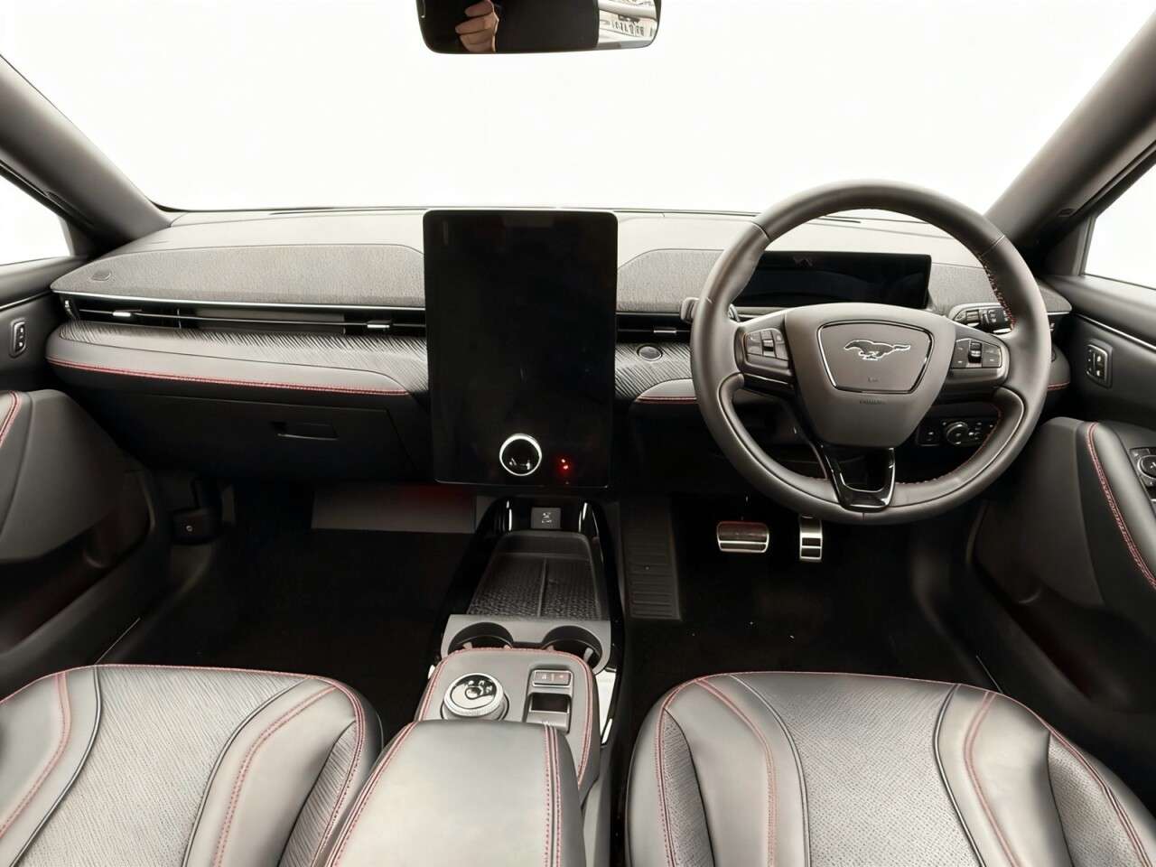 A 2022 FORD MUSTANG MACH-E Standard Range 70kWh SUV 5dr Electric Automatic AWD (269 ps) A 2022 FORD MUSTANG MACH-E Standard Range 70kWh SUV 5dr Electric Automatic AWD (269 ps)