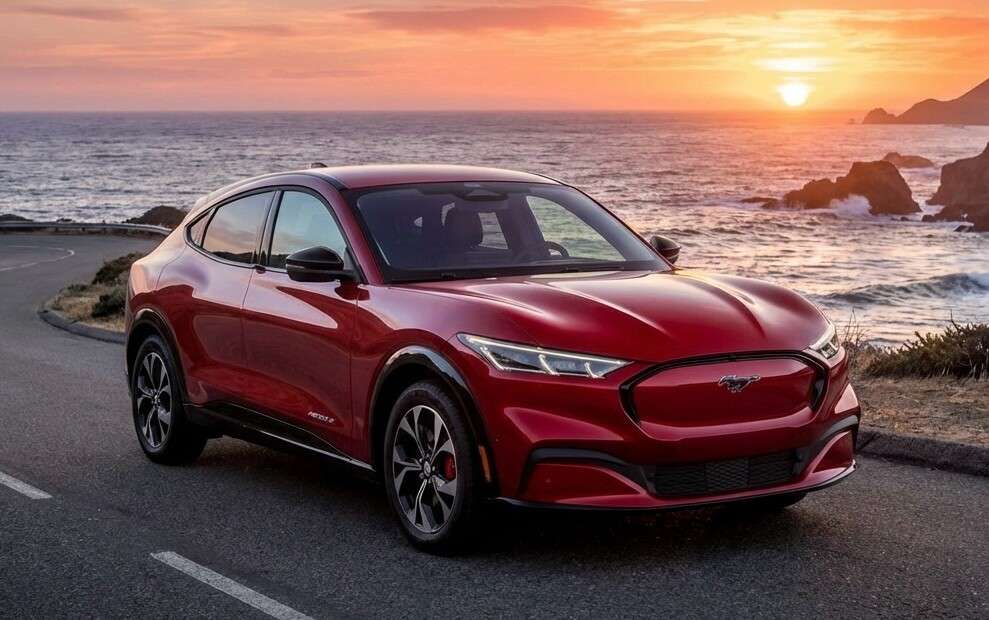 A 2022 FORD MUSTANG MACH-E Standard Range 70kWh SUV 5dr Electric Automatic AWD (269 ps) A 2022 FORD MUSTANG MACH-E Standard Range 70kWh SUV 5dr Electric Automatic AWD (269 ps)