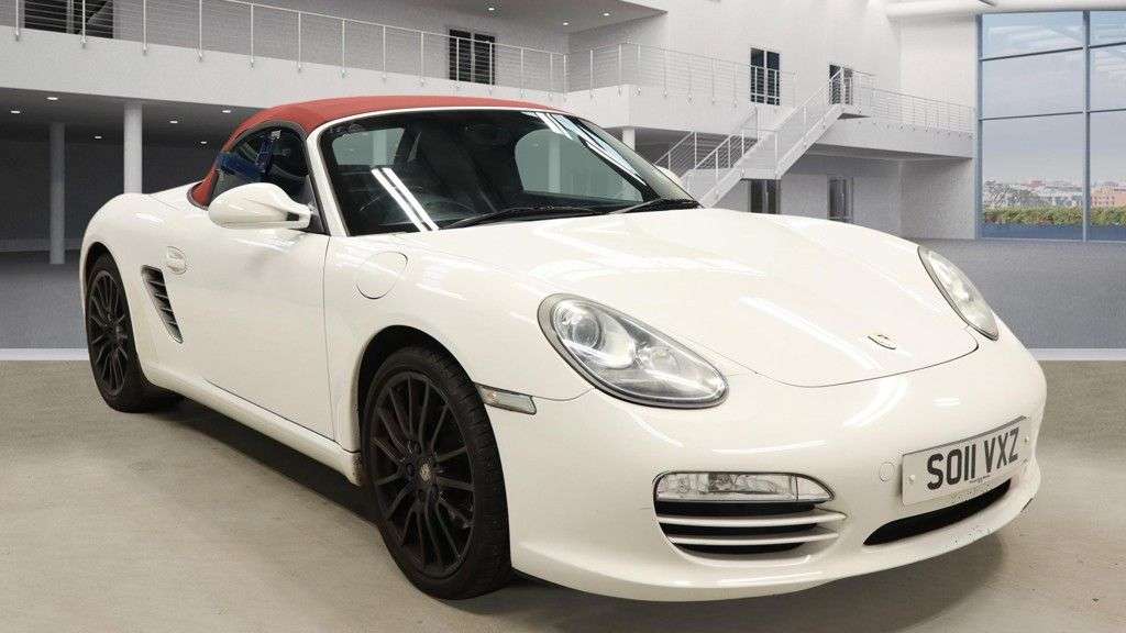 A 2011 PORSCHE BOXSTER 2.9 987 Convertible 2dr Petrol PDK (214 g/km, 255 bhp) A 2011 PORSCHE BOXSTER 2.9 987 Convertible 2dr Petrol PDK (214 g/km, 255 bhp)