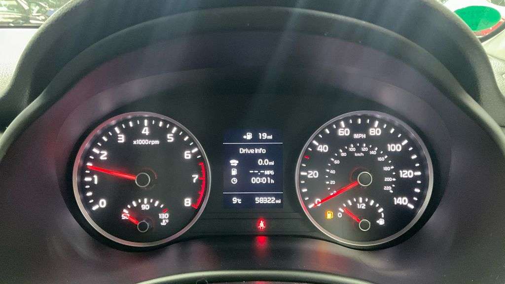 2018 KIA STONIC 2018 KIA STONIC