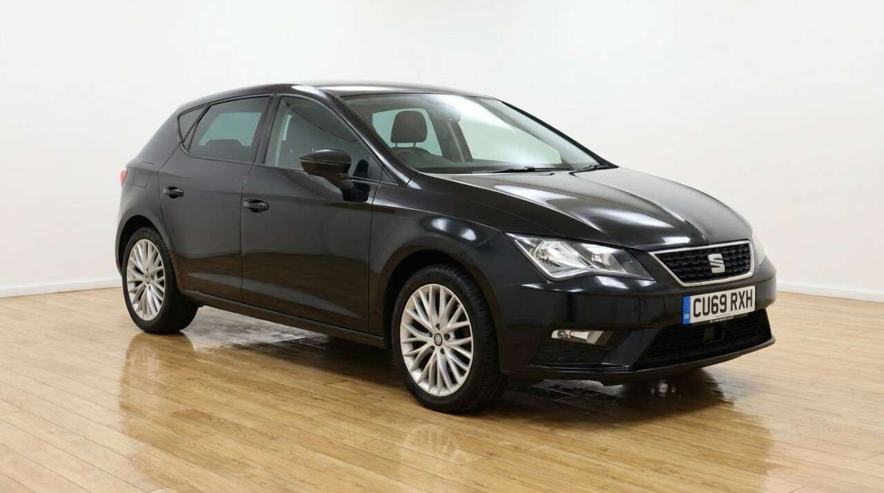 A 2020 SEAT LEON 1.5 TSI EVO SE Dynamic Hatchback 5dr Petrol Manual Euro 6 (s/s) (130 ps) A 2020 SEAT LEON 1.5 TSI EVO SE Dynamic Hatchback 5dr Petrol Manual Euro 6 (s/s) (130 ps)