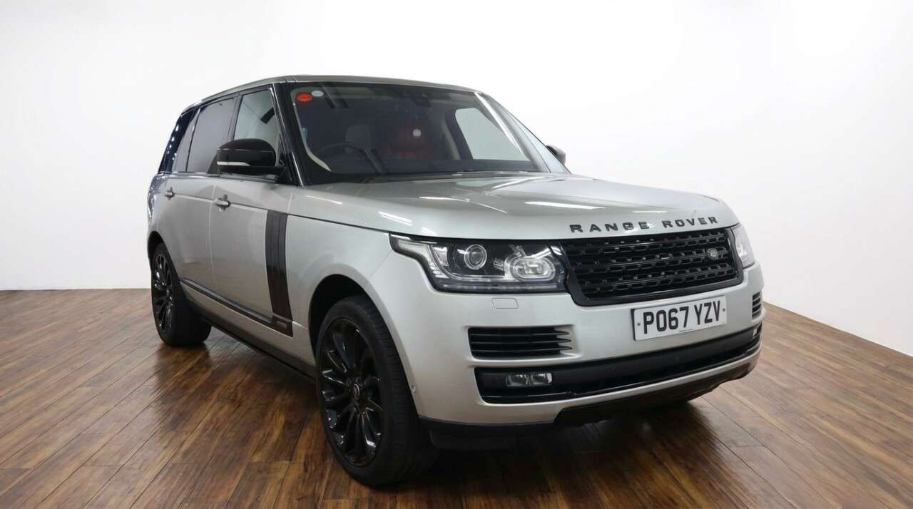 A 2017 LAND ROVER RANGE ROVER 5.0 V8 Autobiography SUV 5dr Petrol Auto 4WD Euro 6 (s/s) LWB (510 ps) A 2017 LAND ROVER RANGE ROVER 5.0 V8 Autobiography SUV 5dr Petrol Auto 4WD Euro 6 (s/s) LWB (510 ps)